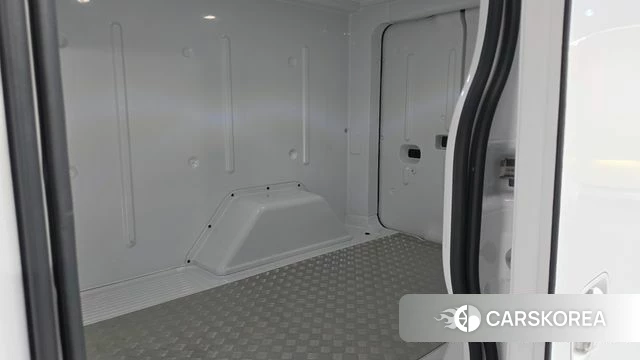 Hyundai ST1 2025 Белый из Кореи, фото 3