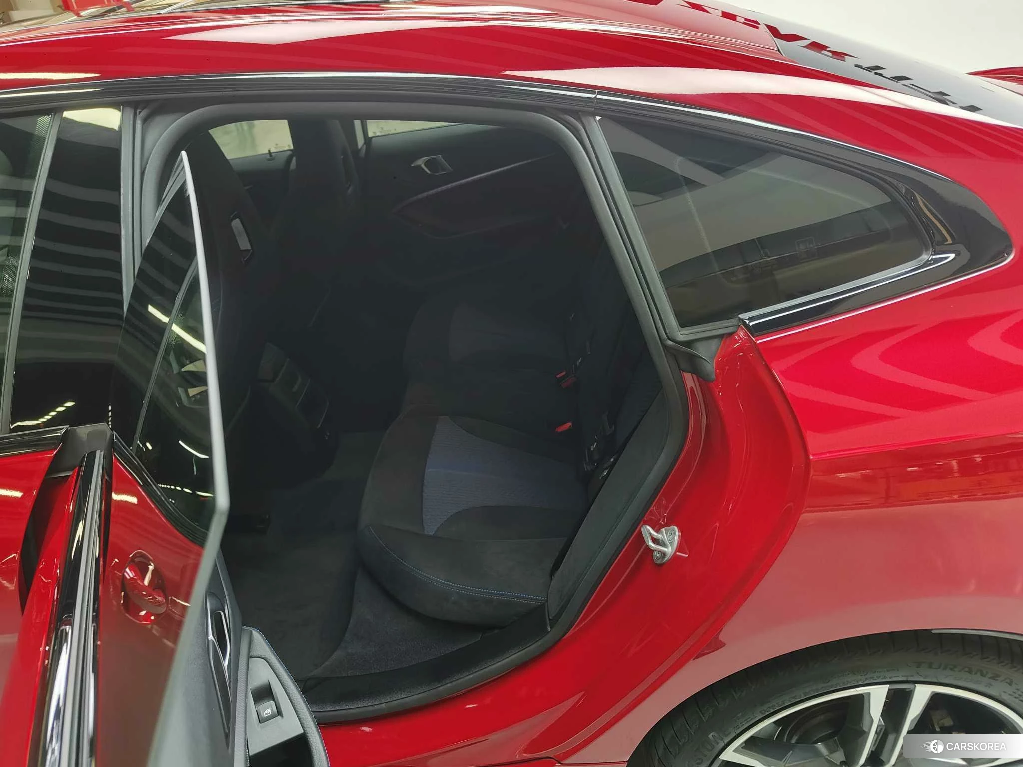 BMW 2 series 2023 Красный из Китая, фото 3