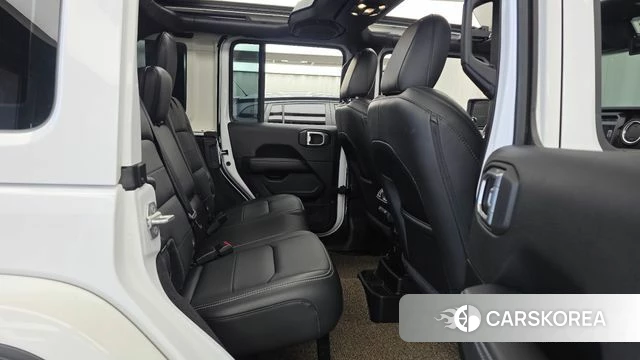 Jeep Wrangler (JL) 2022 Белый из Кореи, фото 3