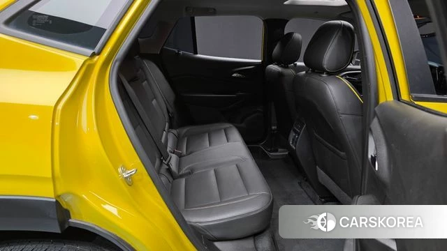 Chevrolet (GM Daewoo) Trax Crossover 2023 Золотой из Кореи, фото 3