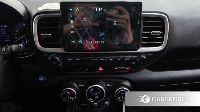 Hyundai Venue 2019 Белый из Кореи, фото 3