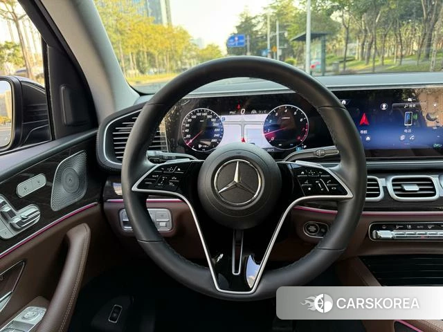 Mercedes-Benz GLE 2024 Черный из Китая, фото 3