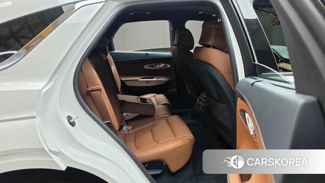 Genesis GV70 2022 Белый из Кореи, фото 3