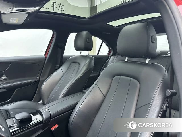 Mercedes-Benz A-Class 2021 Красный из Китая, фото 3