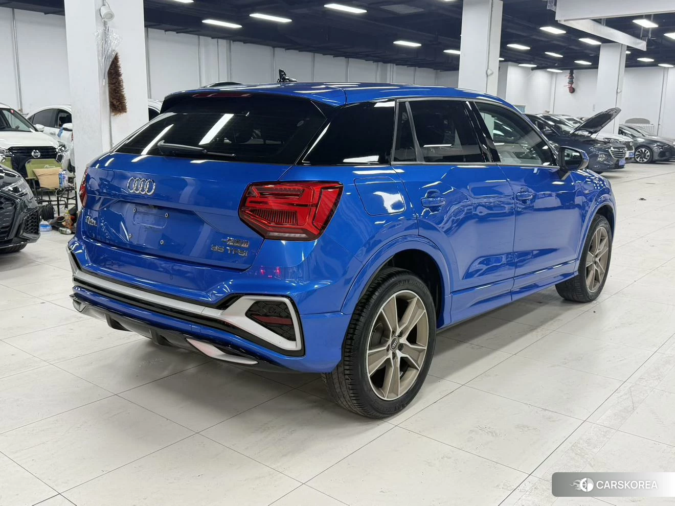 Audi Q2L 2021 Синий из Китая, фото 3