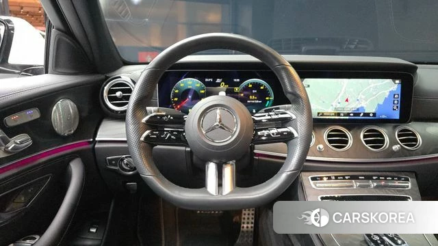 Mercedes-Benz E-Class W213 2022 Белый из Кореи, фото 3