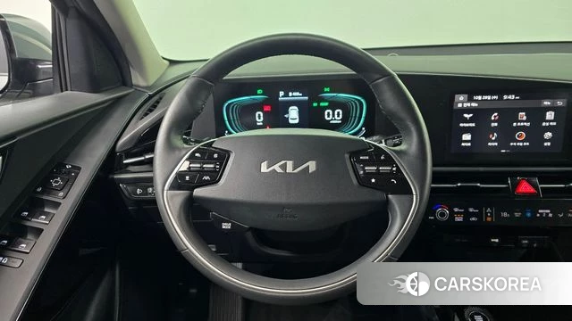 Kia Di Ol Nu Niro 2023 Цвет галактики из Кореи, фото 3