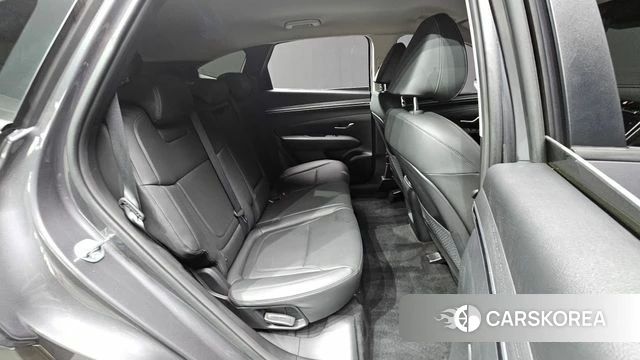 Hyundai Tucson (NX4) 2023 Серый из Кореи, фото 3