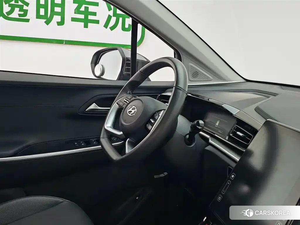 Hyundai Custo 2025 Champagne/brown из Китая, фото 4
