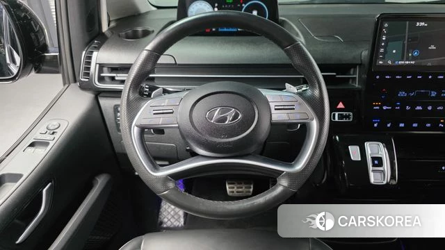 Hyundai Staria 2022 Черный из Кореи, фото 3