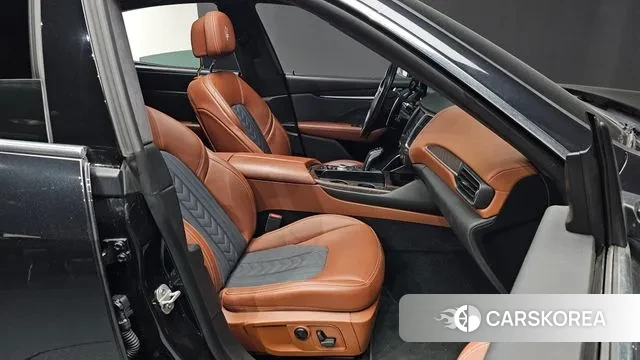 Maserati Levante 2020 Черный из Кореи, фото 3