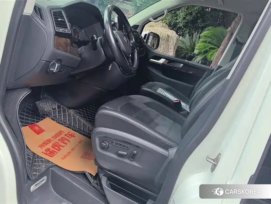 Volkswagen Multivan 2019 Белый из Китая, фото 3