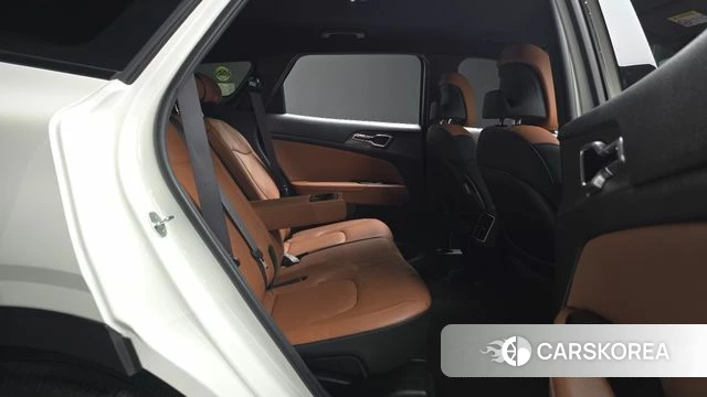 Kia Sportage 5th Generation 2022 Белый из Кореи, фото 3