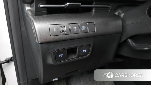 Hyundai Kona Hybrid (SX2) 2023 Белый из Кореи, фото 3