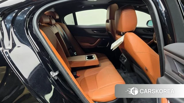 Jaguar XE 2020 Черный из Кореи, фото 4