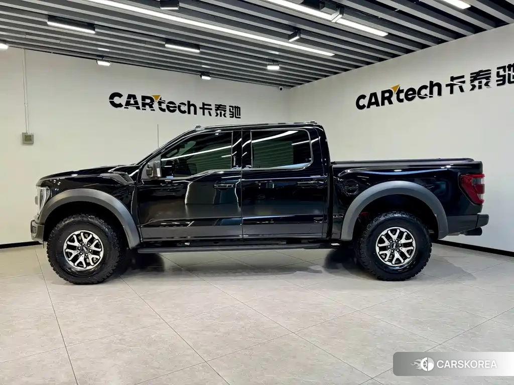 Ford F-150 2025 Черный из Китая, фото 3