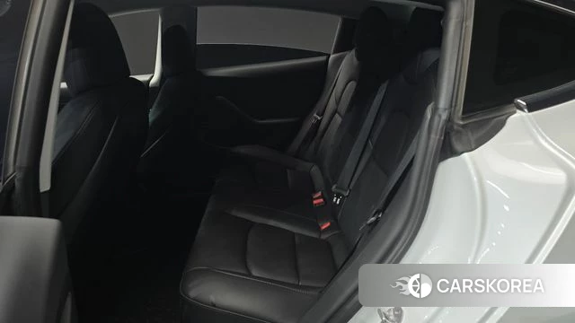 Tesla Model 3 2020 Белый из Кореи, фото 3