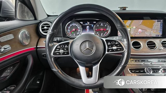 Mercedes-Benz E-Class W213 2019 Серый из Кореи, фото 3