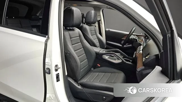 Mercedes-Benz GLE-Class W167 2021 Белый из Кореи, фото 3