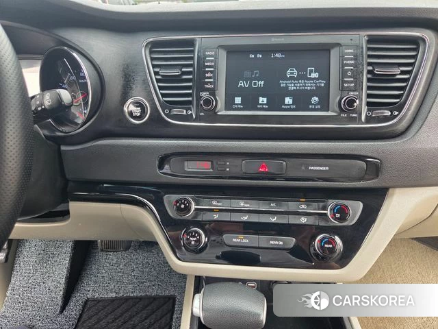 Kia The New Carnival 2019 Белый из Кореи, фото 3
