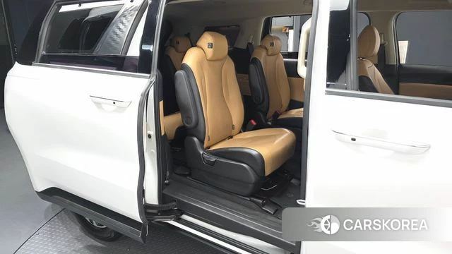 Kia Carnival 4th generation 2022 Белый из Кореи, фото 3