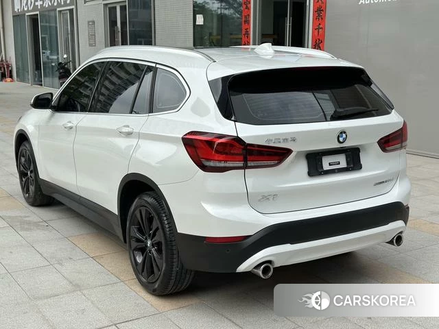 BMW X1 2021 Белый из Китая, фото 3