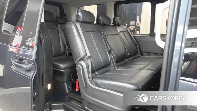 Hyundai Staria 2023 Серый из Кореи, фото 3