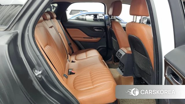 Jaguar F-PACE 2018 Белый из Кореи, фото 3