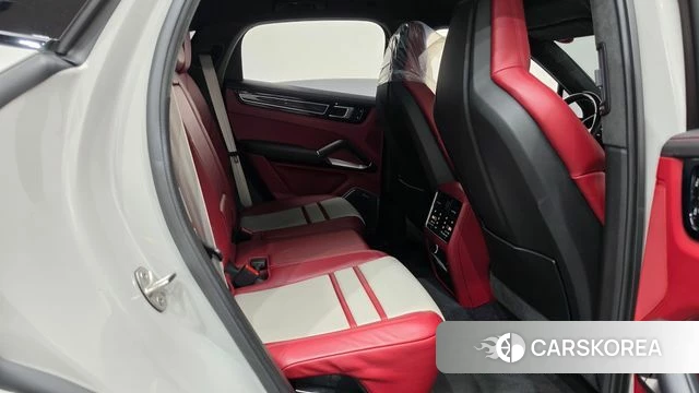 Porsche Cayenne (PO536) id 4959263 из Кореи 3
