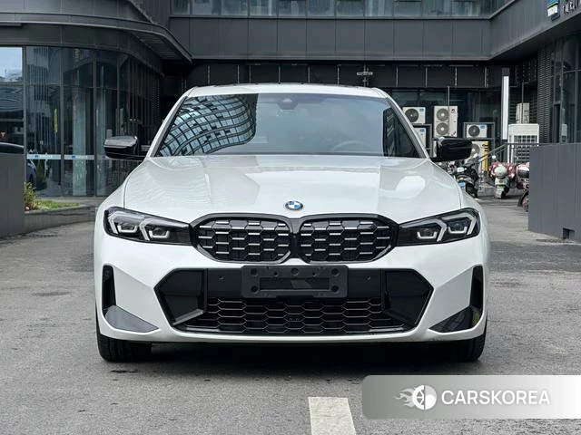 BMW 3 series 2024 Белый из Китая, фото 3