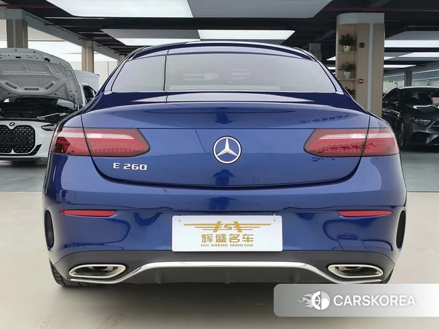 Mercedes-Benz E-Class 2021 Синий из Китая, фото 3