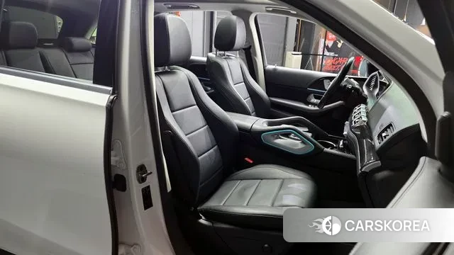 Mercedes-Benz GLE-Class W167 2023 Белый из Кореи, фото 3