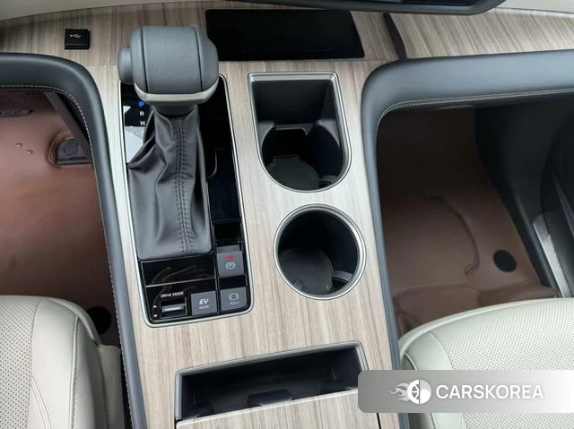 Toyota Sienna 2025 Белый из Китая, фото 3