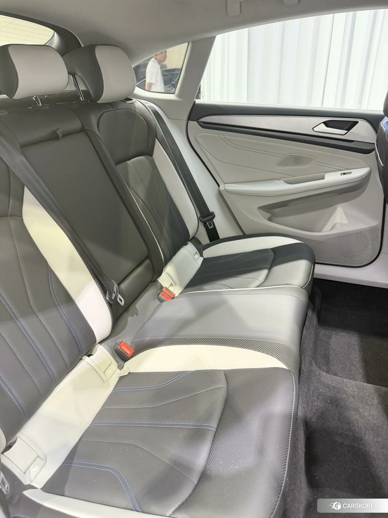 Volkswagen Lamando 2022 Красный из Китая, фото 3