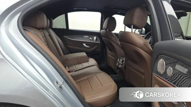 Mercedes-Benz E-Class W213 id 5040419 из Кореи 3