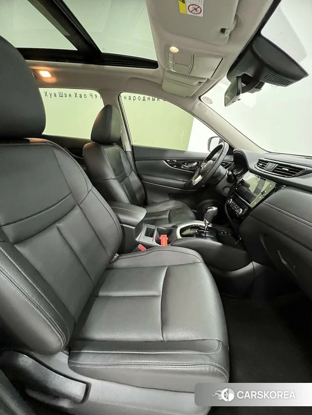Nissan X-Trail 2021 Белый из Китая, фото 3