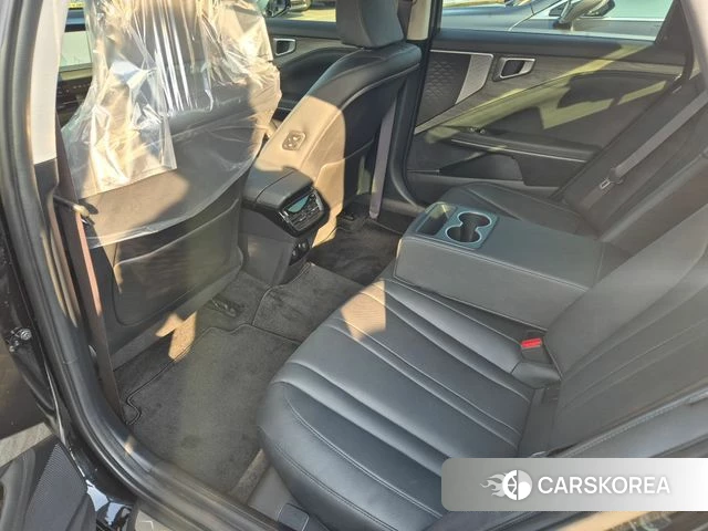 Kia K8 2023 Черный из Кореи, фото 3