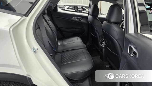 Kia Sportage 5th Generation 2022 Белый из Кореи, фото 3