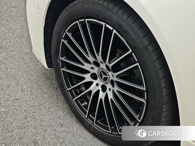 Mercedes-Benz C-class 2023 Белый из Китая, фото 3