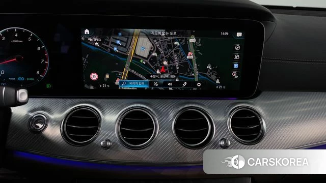 Mercedes-Benz E-Class W213 2021 Белый из Кореи, фото 4