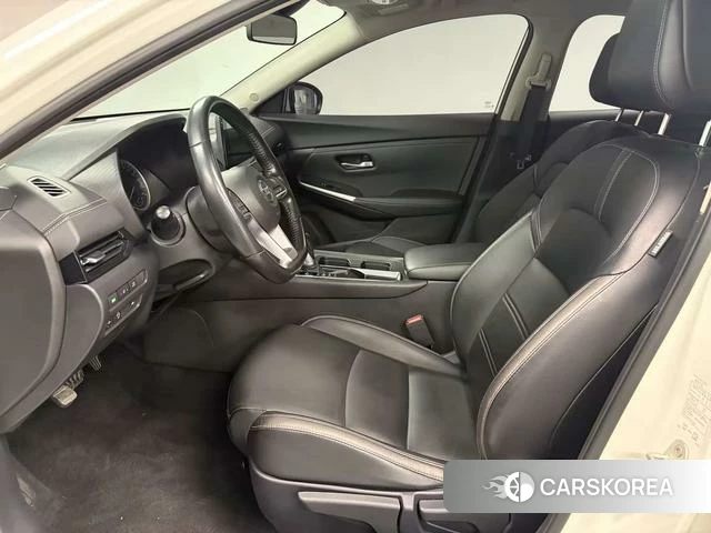 Nissan Sylphy 2020 Белый из Китая, фото 3