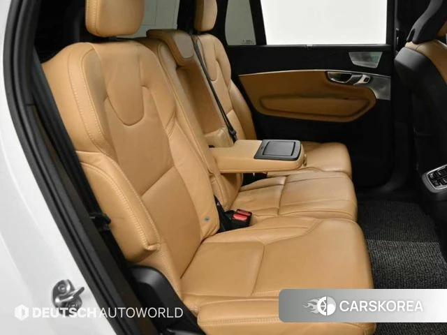 Volvo XC90 second Generation 2023 Белый из Кореи, фото 3