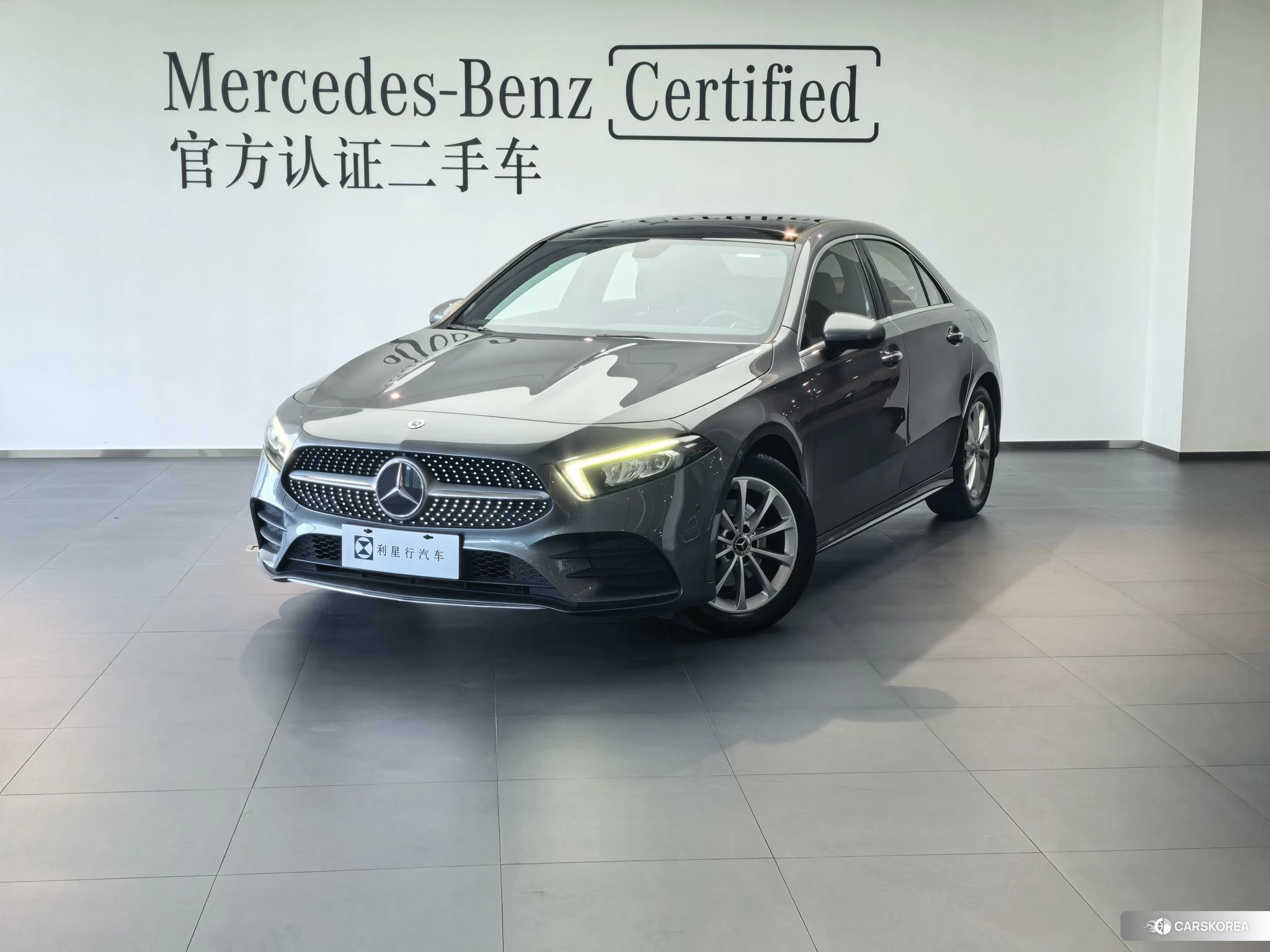 Mercedes-Benz A-Class 2021 Серебристо-серый из Китая, фото 3