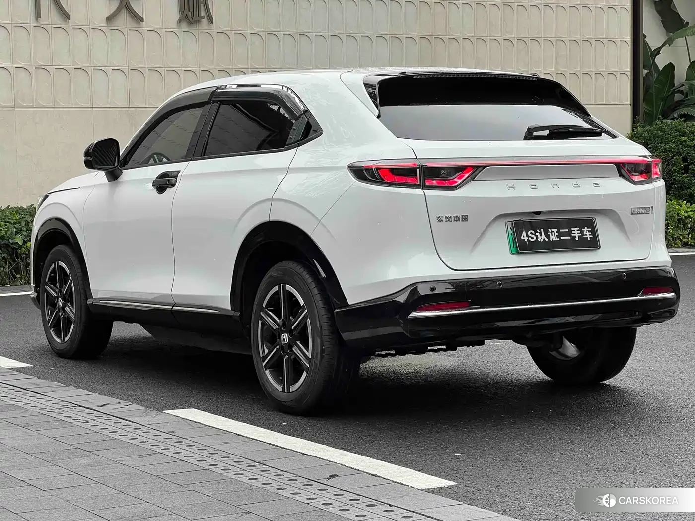 Honda e:NS1 2022 Белый из Китая, фото 3