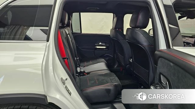 Mercedes-Benz GLB-Class X247 2026 Белый из Кореи, фото 3
