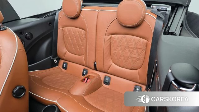 Mini Cooper S Convertible 2018 Серый из Кореи, фото 3