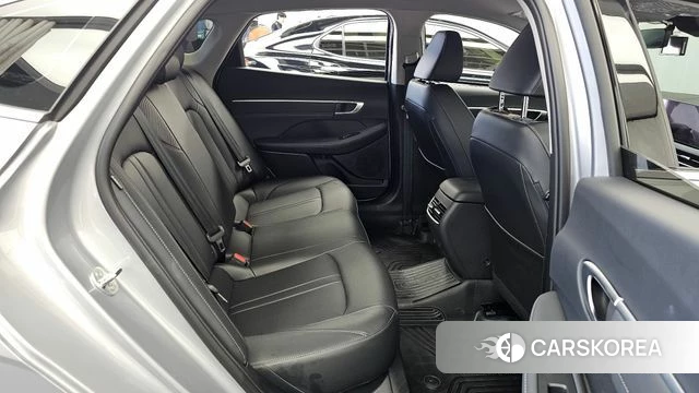 Hyundai Sonata D Edge (DN8) 2026 Серебристо-серый из Кореи, фото 3