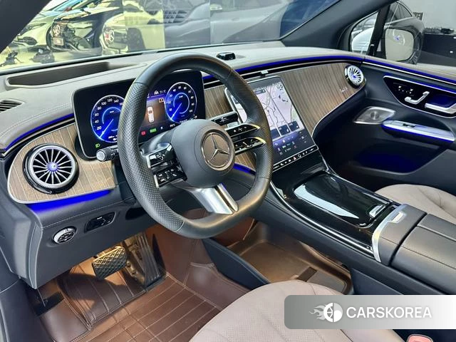 Mercedes-Benz EQE 2023 Белый из Китая, фото 3