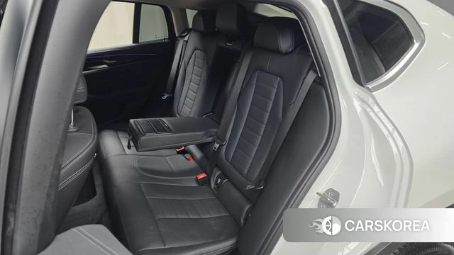 BMW X4 (G02) 2022 Белый из Кореи, фото 3