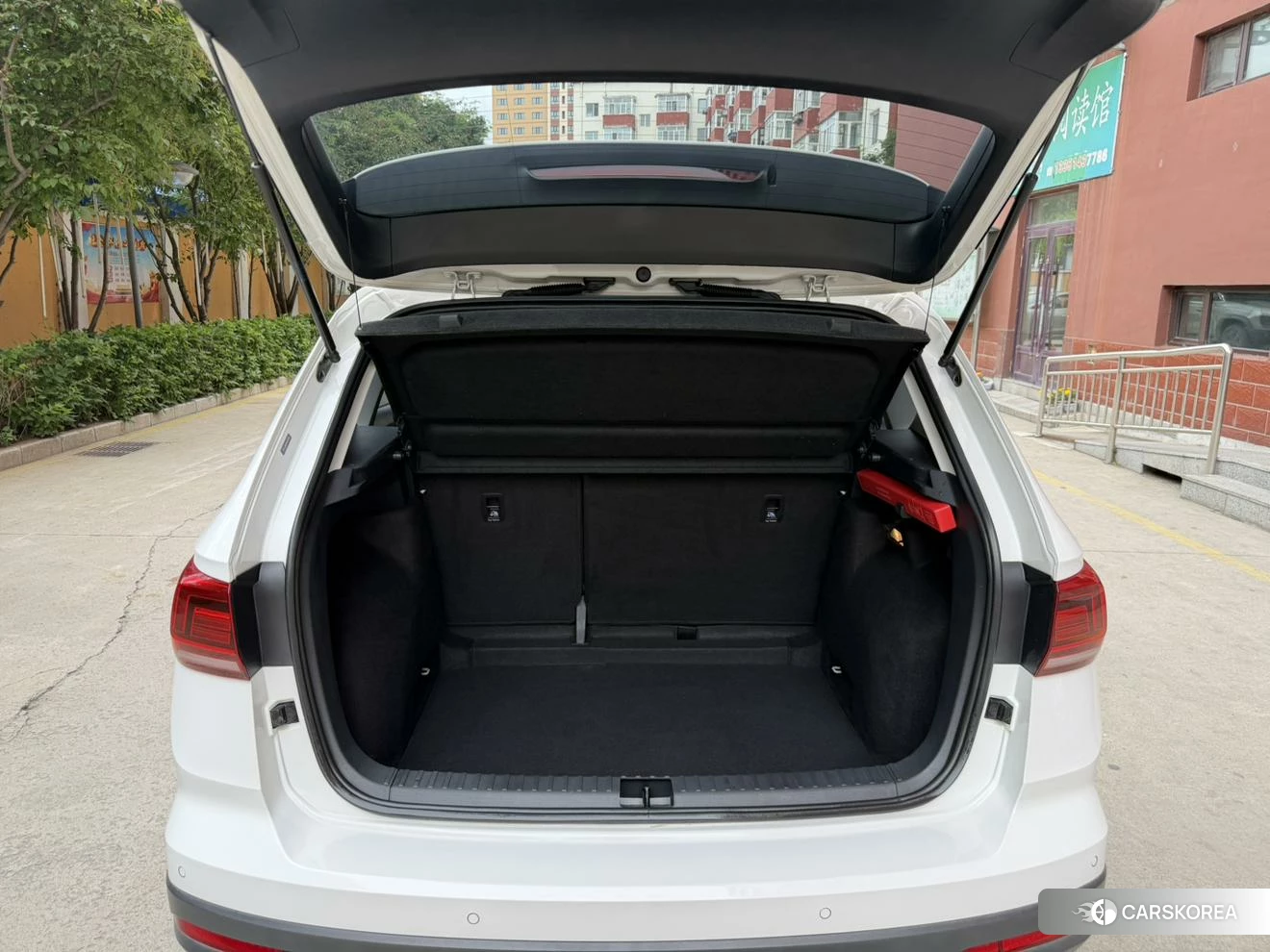 Volkswagen Tharu 2020 Белый из Китая, фото 3